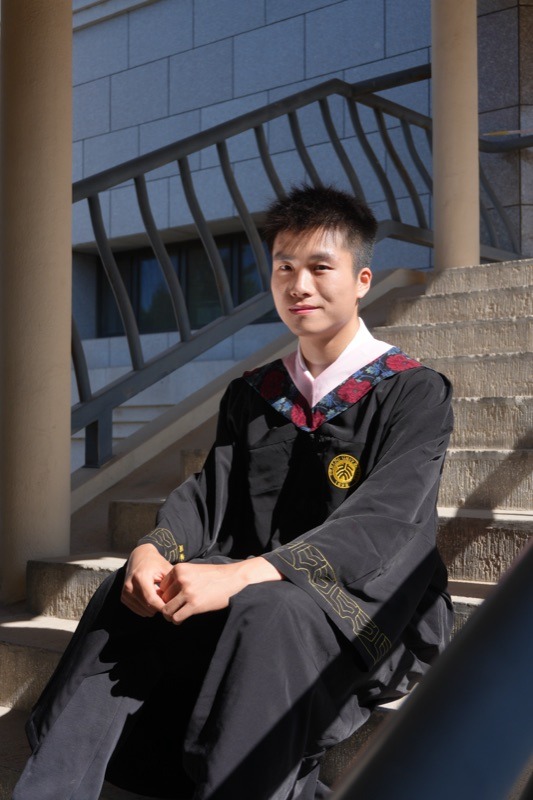 Photo of Rui Zhou